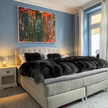 Apartament Luxus Altbaucharme In Zentraler Lage *