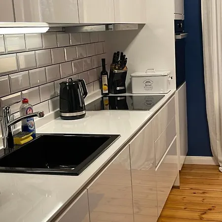 Luxus Altbaucharme In Zentraler Lage 아파트 *